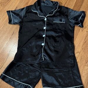 🖤Black XS Pajamas Set🖤